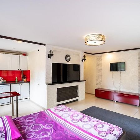 Studio - Koshevogo Street Николайев Екстериор снимка